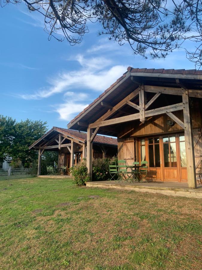 Maison De Mezos Luaran gambar