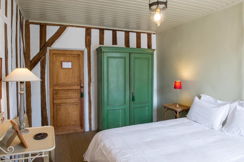 Maison De Mezos Luaran gambar