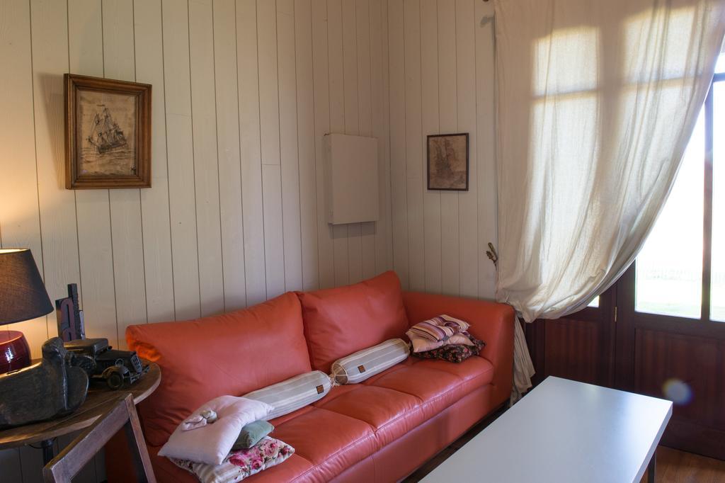 Maison De Mezos Luaran gambar